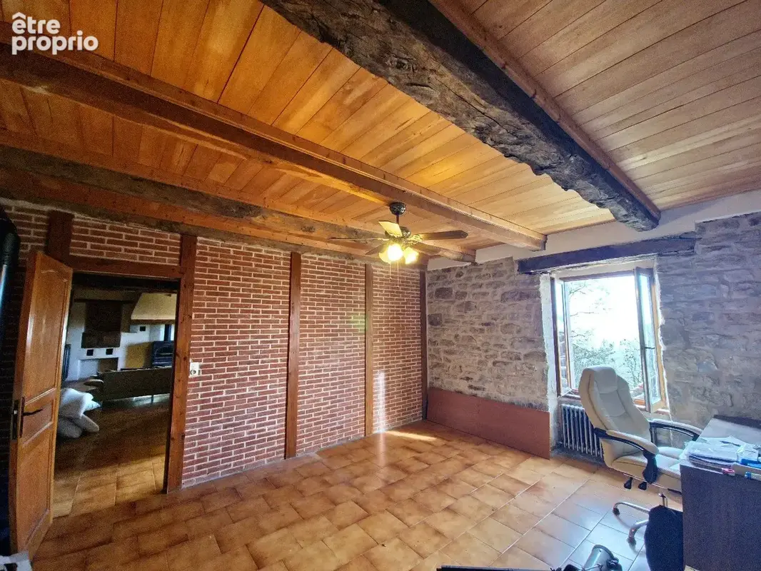Maison et dépendances dans un hameau, proche de Verfeil - photo 8
