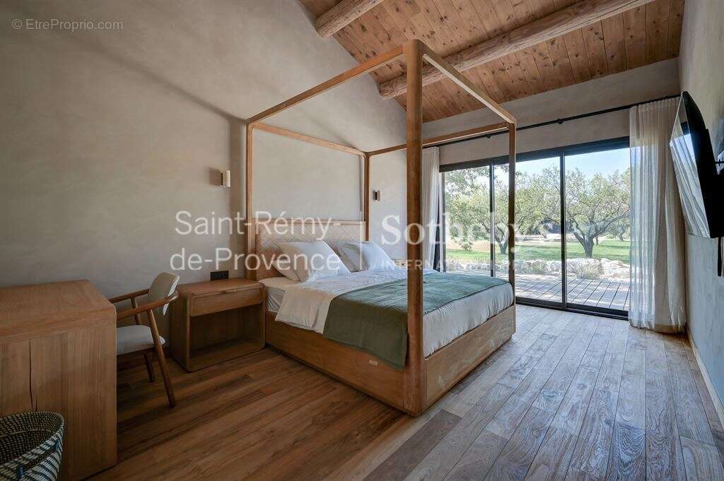 Villa contemporaine parfaitement équipée, vue Alpilles et emplacement privilégié - photo 19