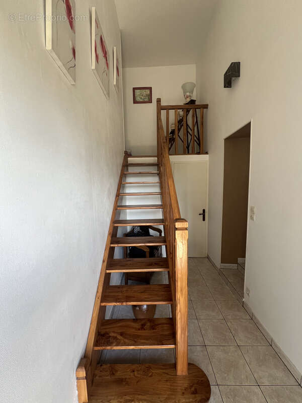 Maison à FUMEL