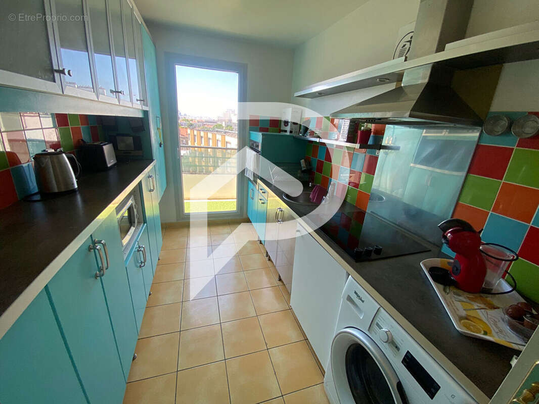 Appartement à AUBERVILLIERS