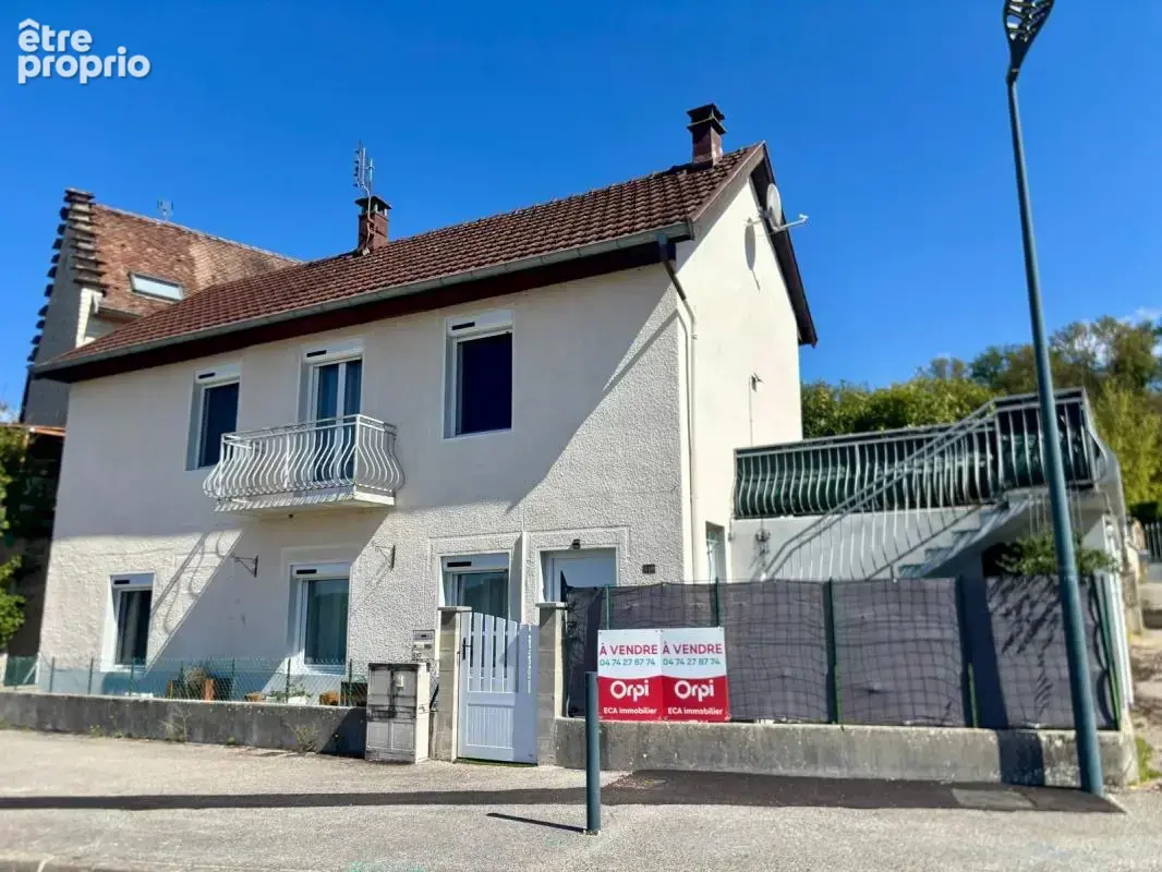 Maison à MORESTEL