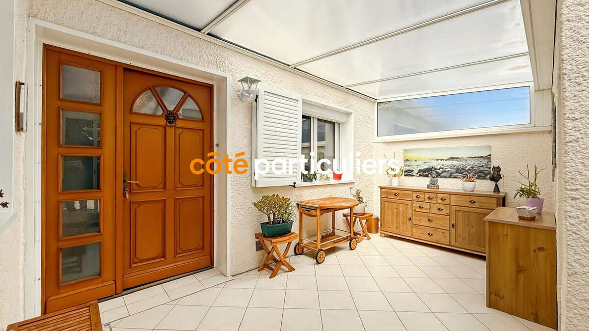 Maison à COMBS-LA-VILLE