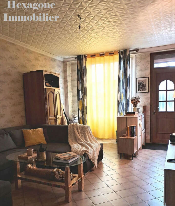 Maison à NEUVY-SUR-LOIRE