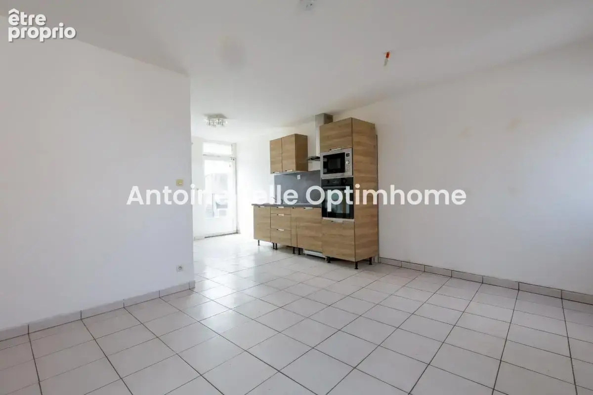 Le Cateau 59360 - Maison sans travaux avec deux chambres & jardin - Idéal investisseur / 1ère acquisition - photo 2