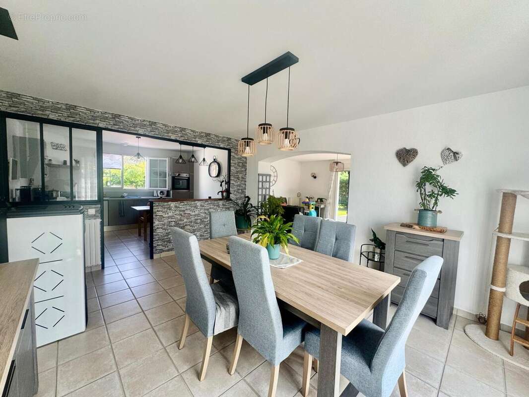 Photo 2 - Maison à SAINT-GERVAIS