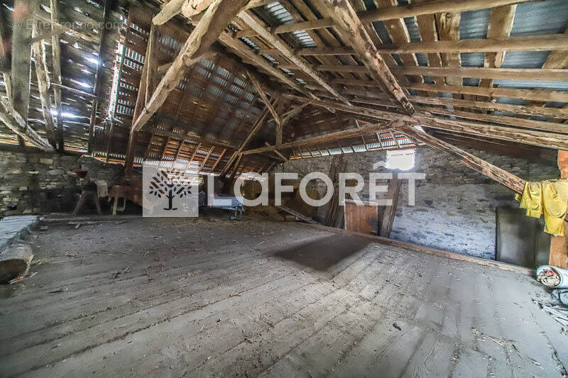 Maison à CHATEAUROUX-LES-ALPES