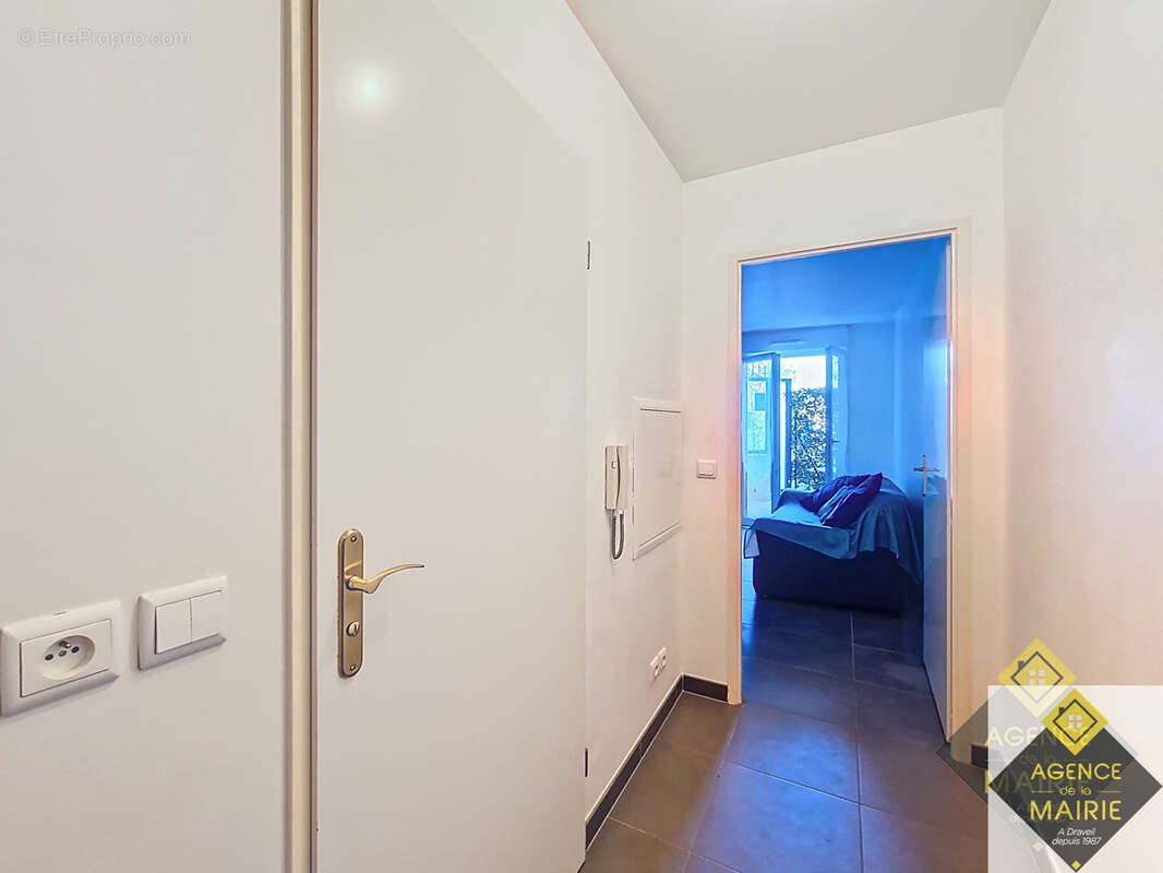 Appartement à VIGNEUX-SUR-SEINE