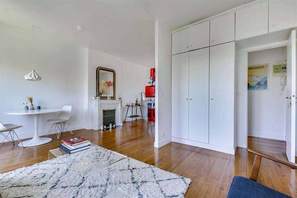 Appartement à PARIS-12E