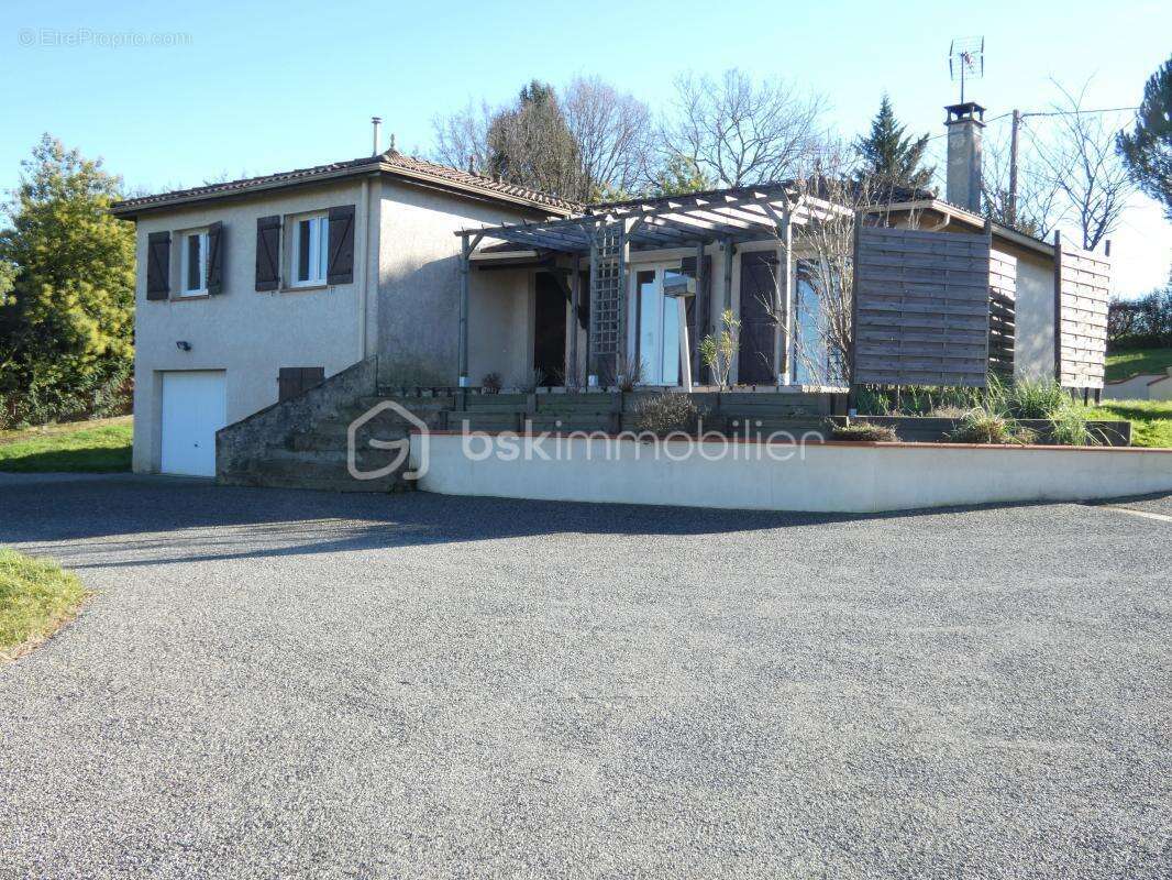 Maison de plain pied, 112m2, 5 pièces, 3 chambres - photo 2