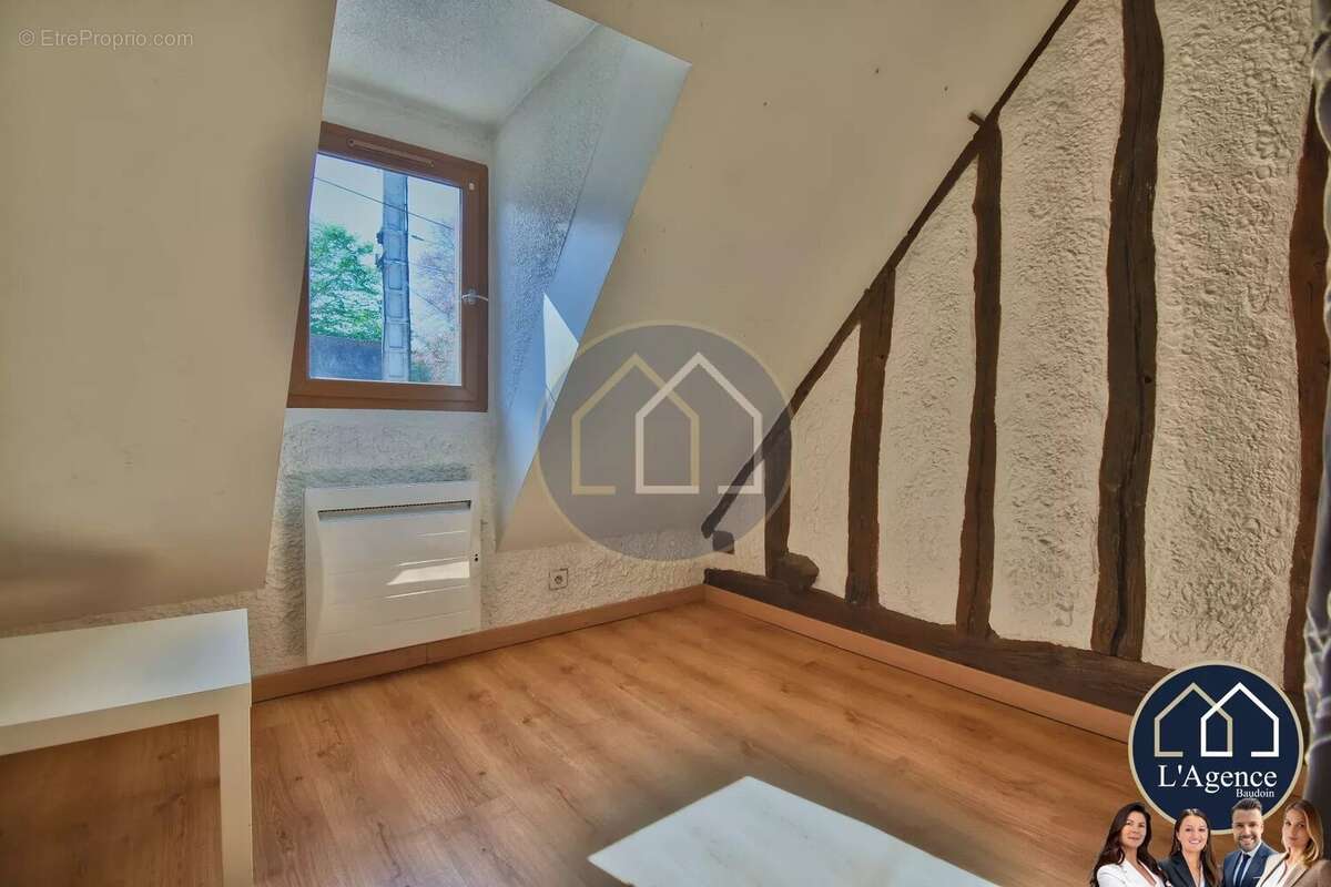 Maison à NOGENT-LE-ROI