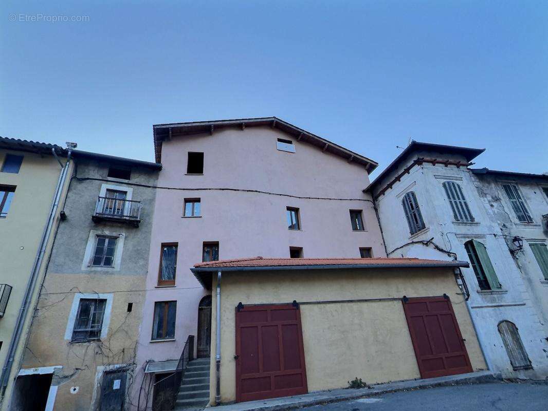 Appartement à ROQUEBILLIERE