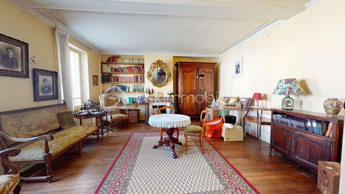 Maison à BOISCOMMUN