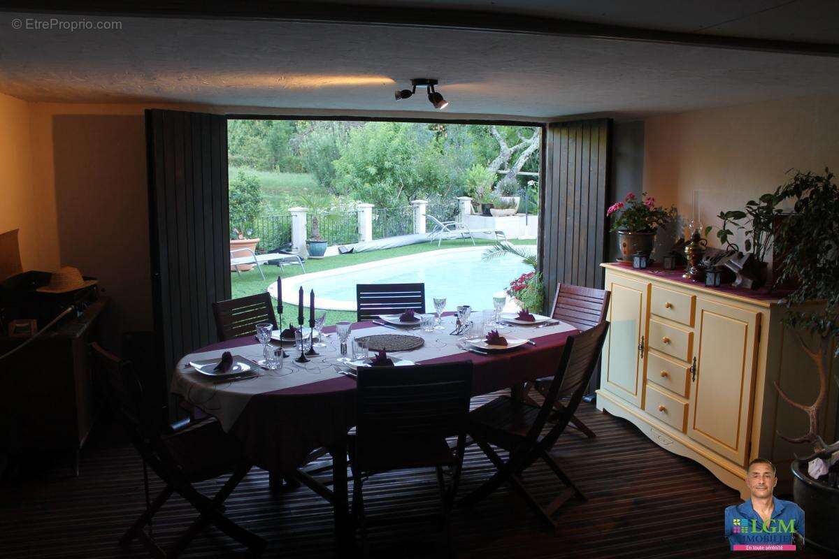 Maison à LA VERNAREDE