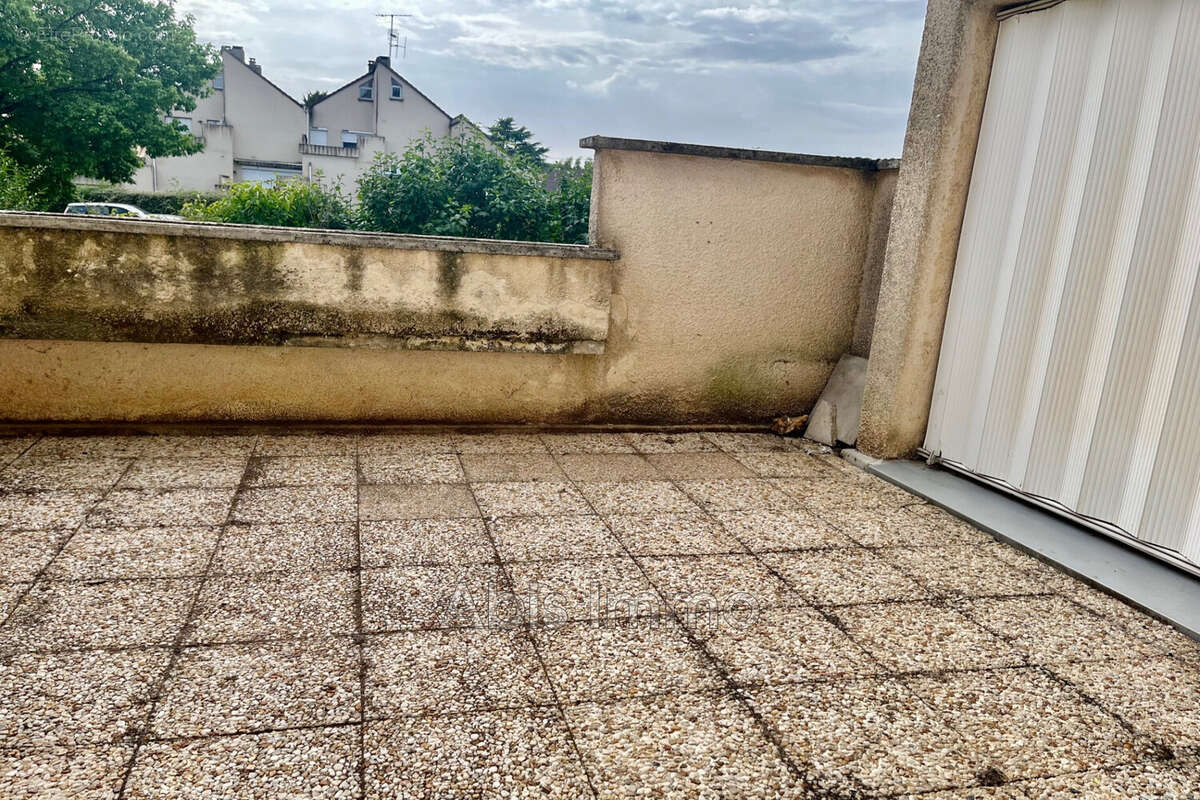 Appartement à BEAUVILLIERS