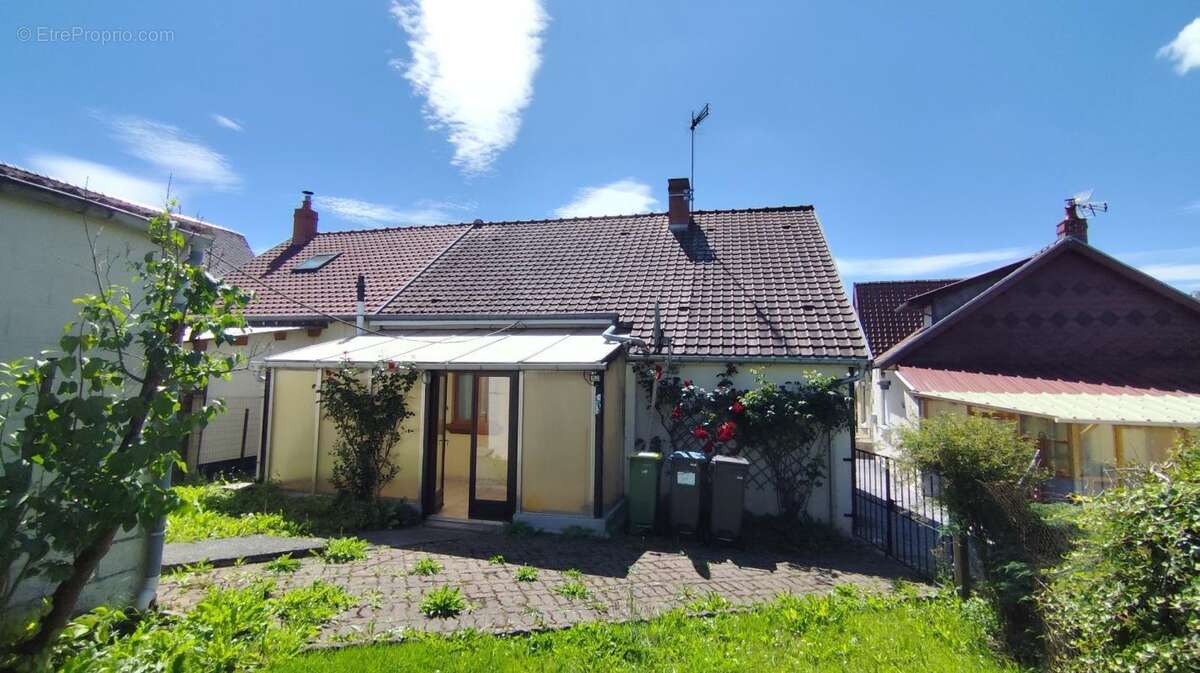 Maison semi-individuelle de 74 m² à Fourmies - photo 9