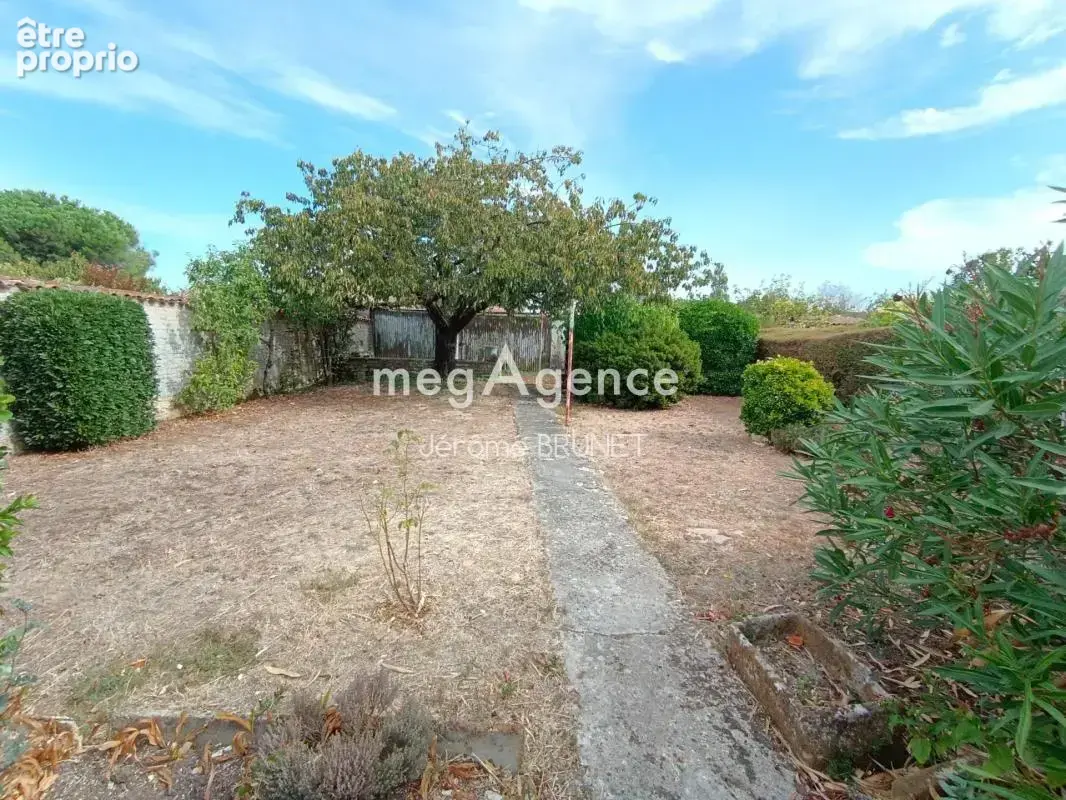 Maison de bourg à fort potentiel - photo 11