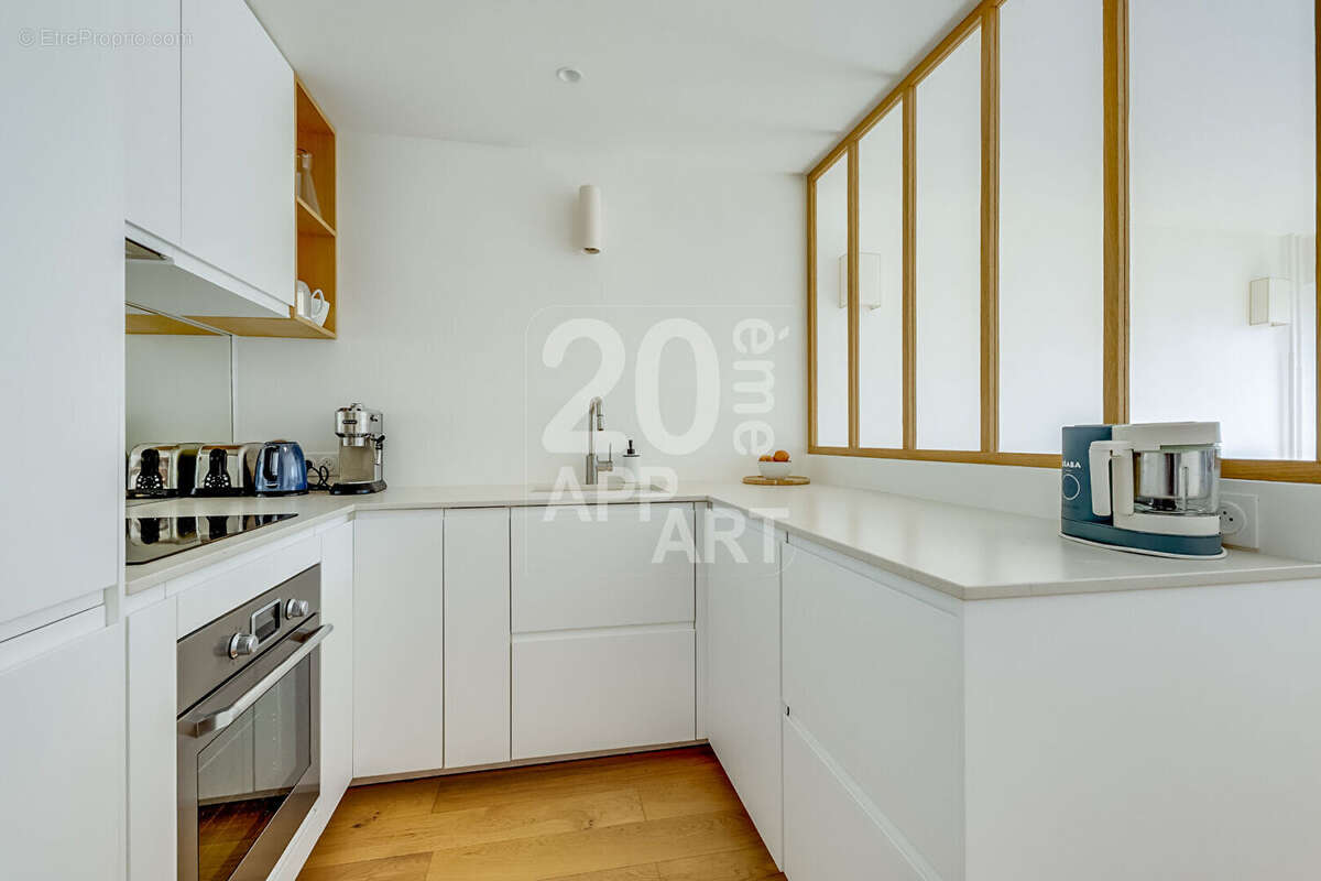 Appartement à PARIS-20E