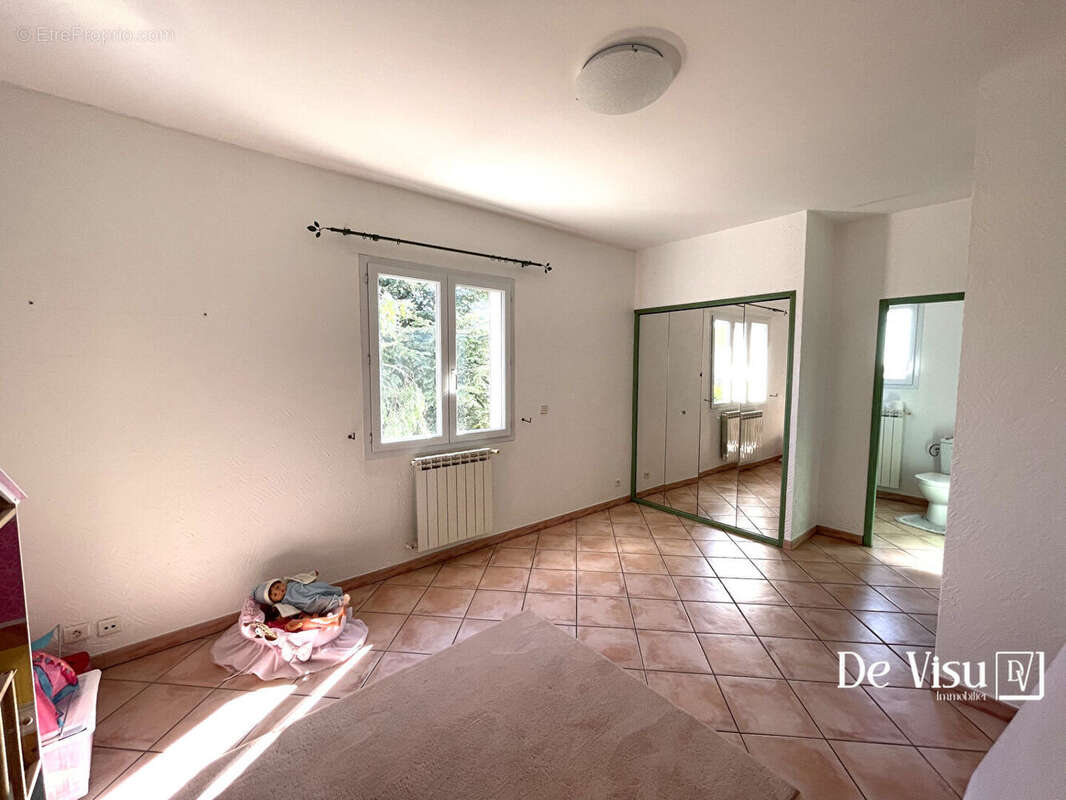 Maison Castelnau Le Lez 5 pièces 154m² - photo 11