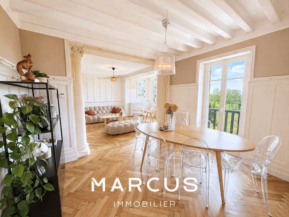 Maison 280 m² à Caen  - photo 2