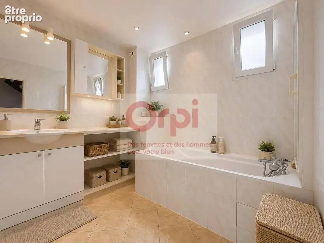 ISSY ST-ETIENNE Maison 5 pièces 4 chambres 133 m² - photo 11