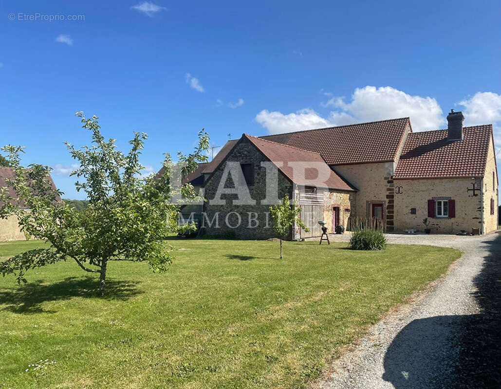 Maison à MORTAGNE-AU-PERCHE