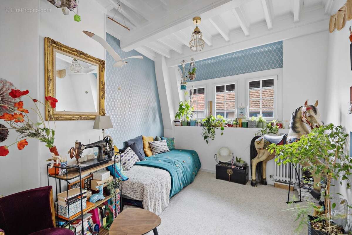 Maison à PARIS-14E