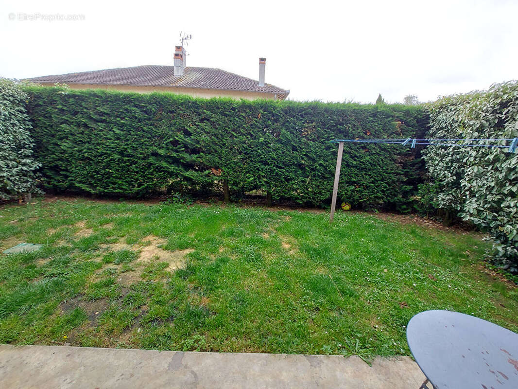 Appartement à MONDONVILLE