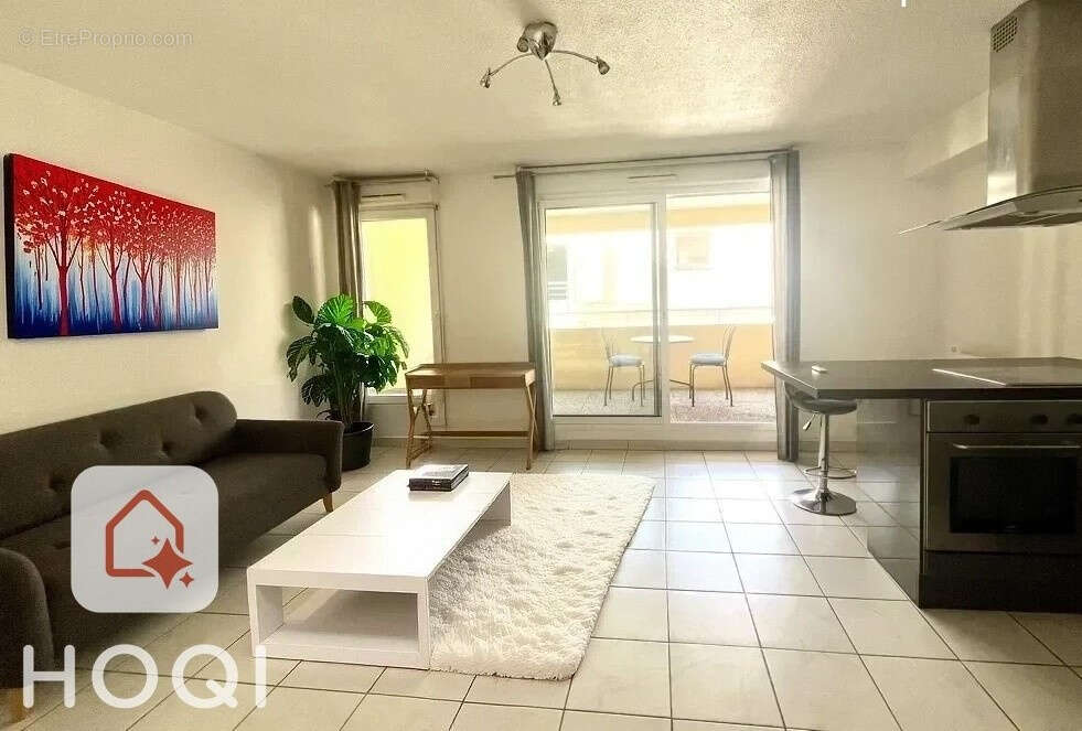 Appartement à MARSEILLE-8E