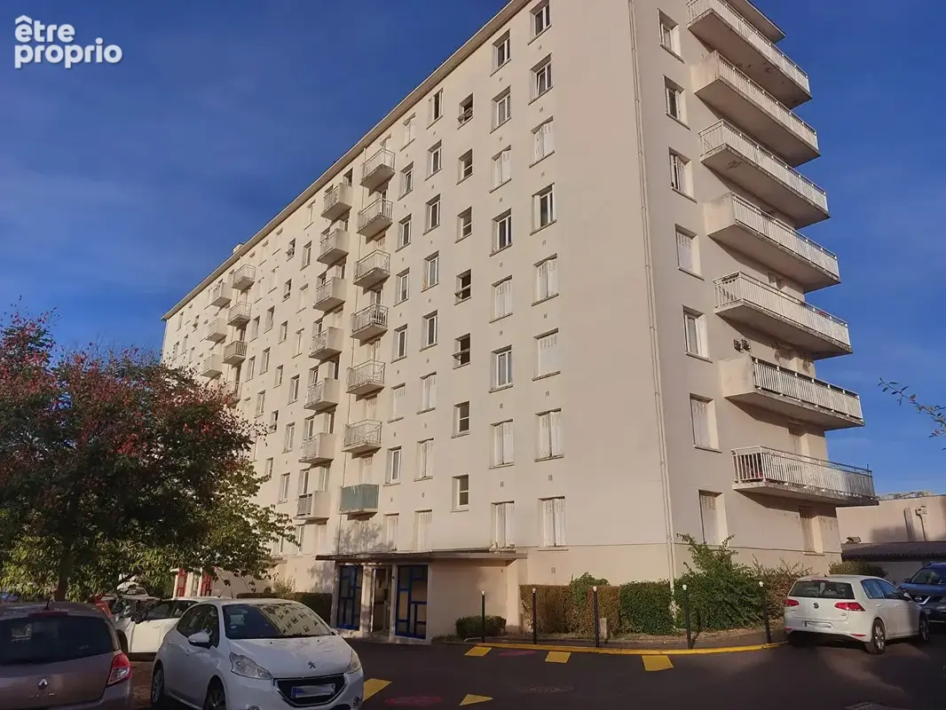 Appartement Bourges 3 pièce(s) 59.24 m2 - photo 9
