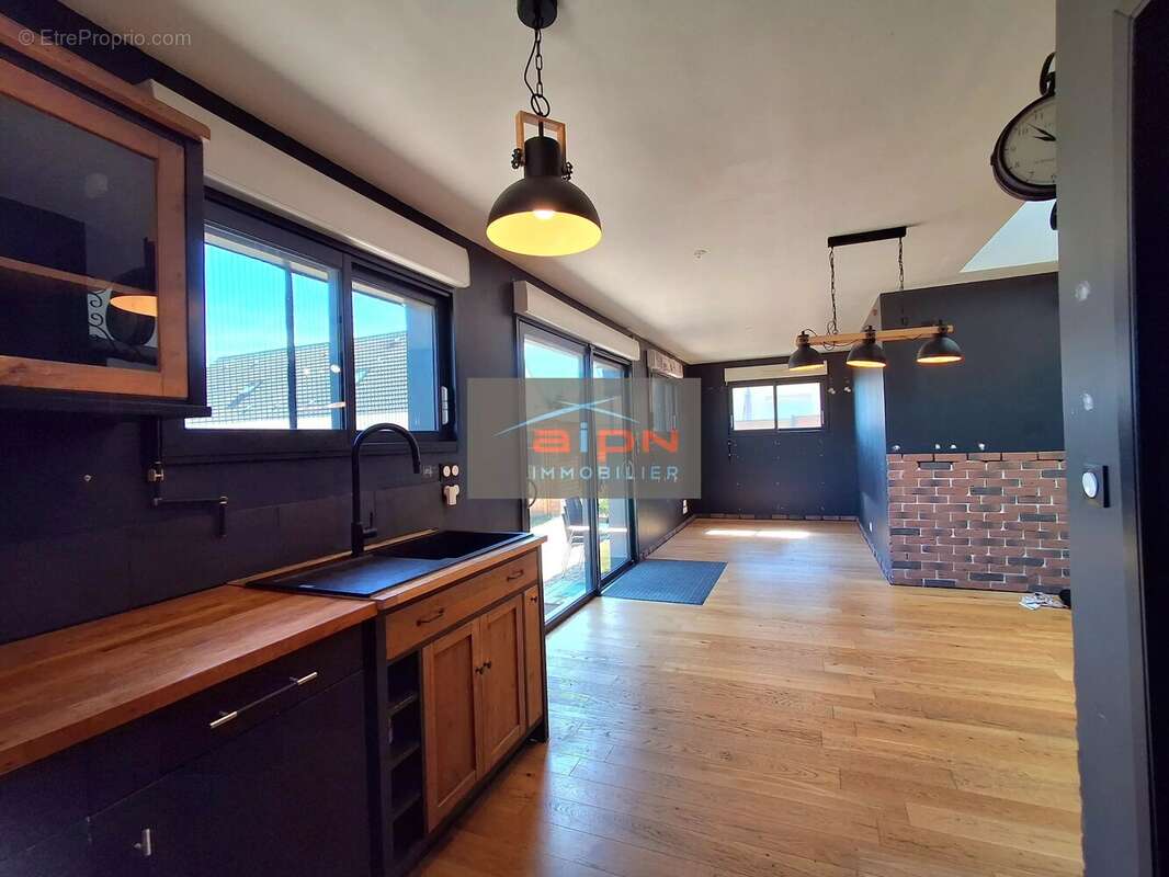 Maison T7 de plain pied - photo 4