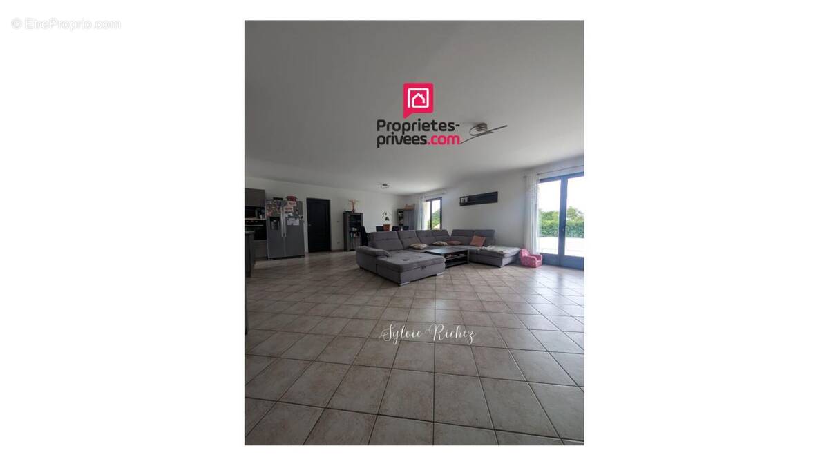 Maison à CHAMPIGNY-LE-SEC