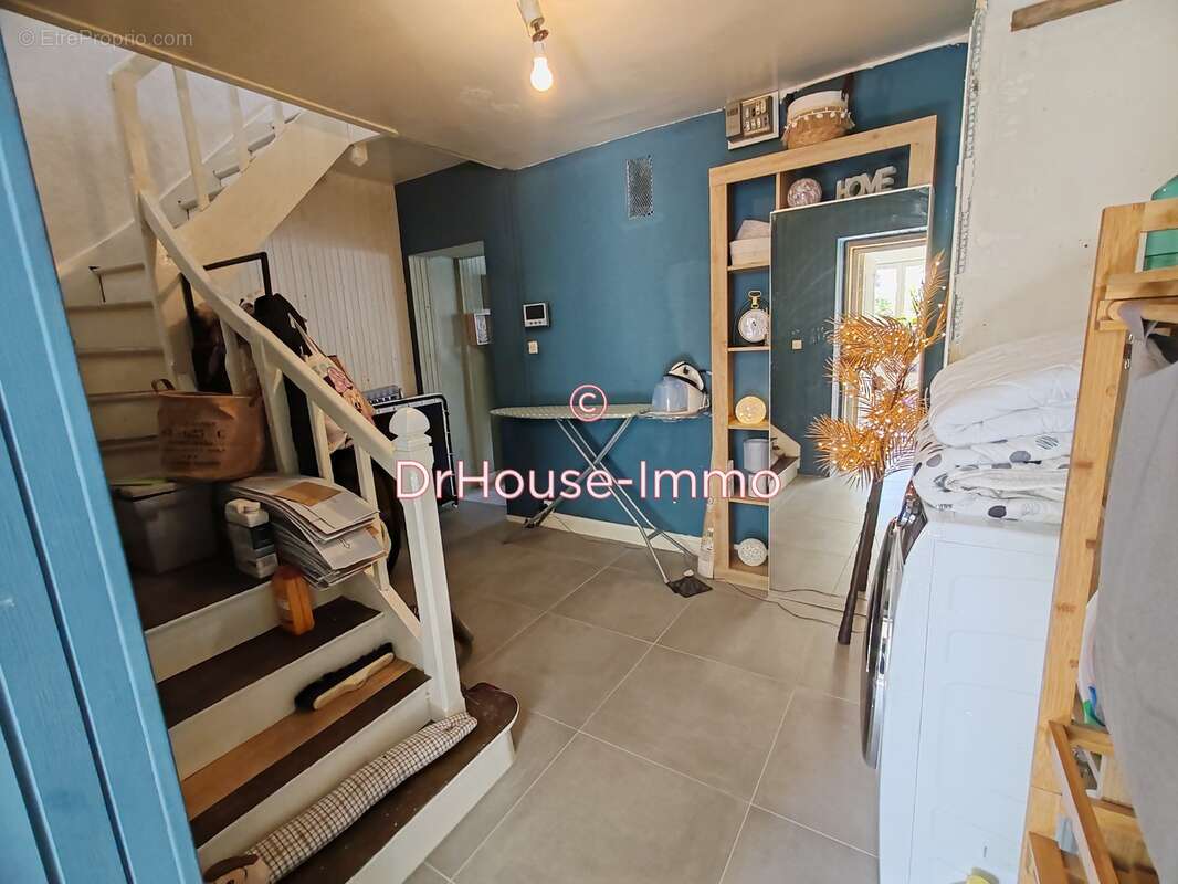 Maison à PORT-DE-PILES