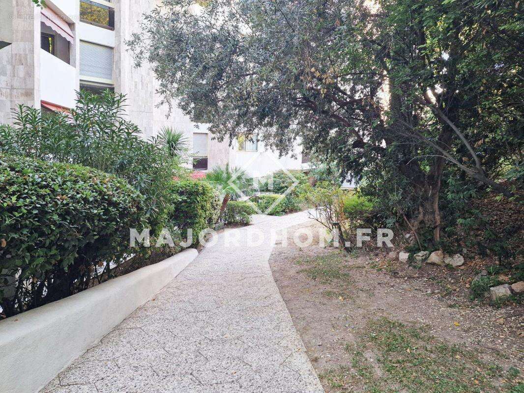 Appartement à MARSEILLE-8E