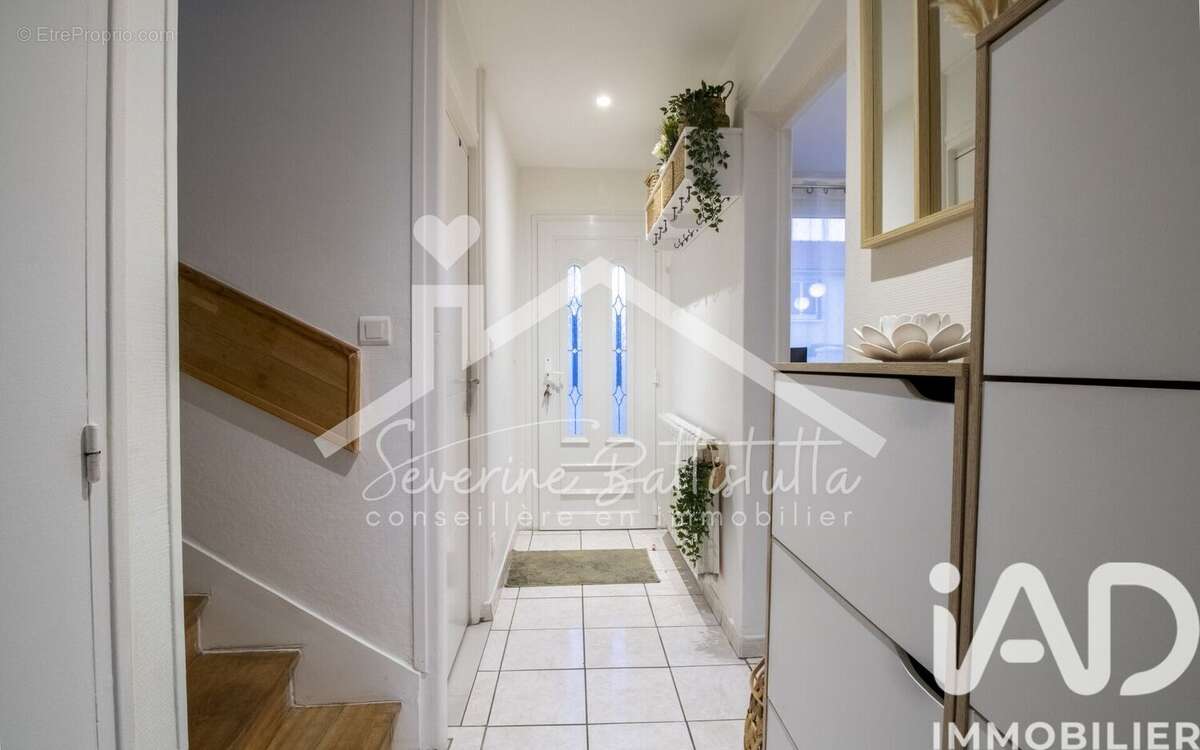 Photo 8 - Maison à VAUJOURS