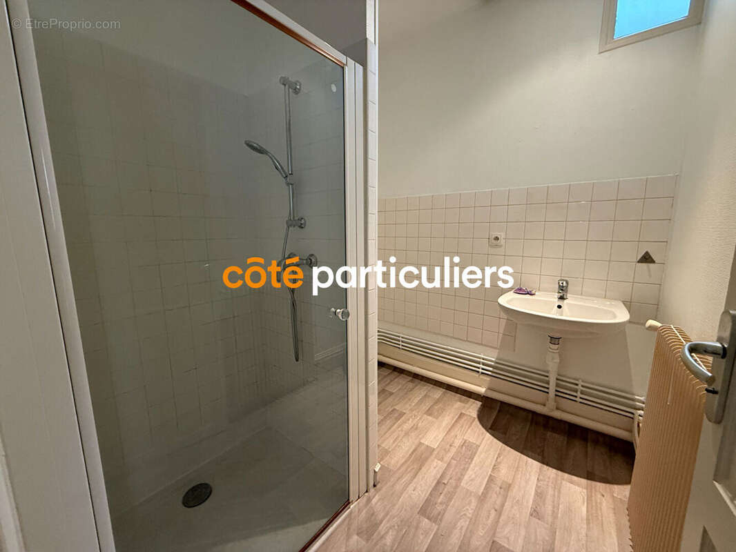 Appartement à SAINT-AMAND-MONTROND
