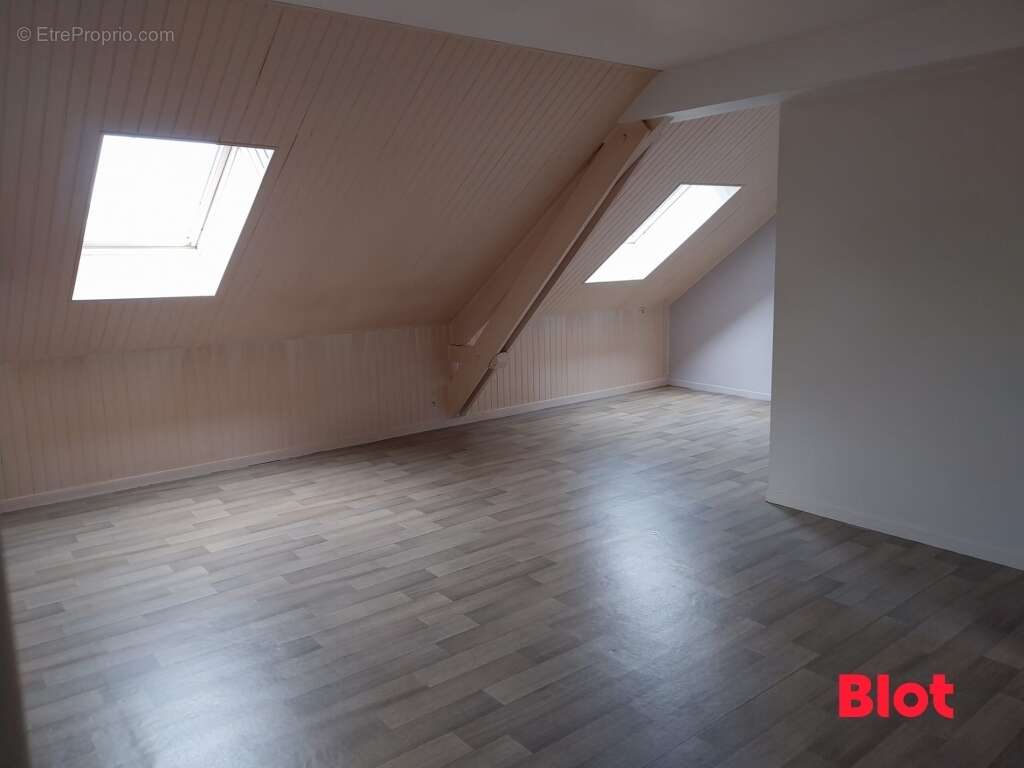 Appartement à CHATEAUBOURG