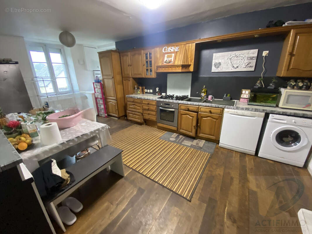 Appartement à SAINTE-HONORINE-LA-CHARDONNE
