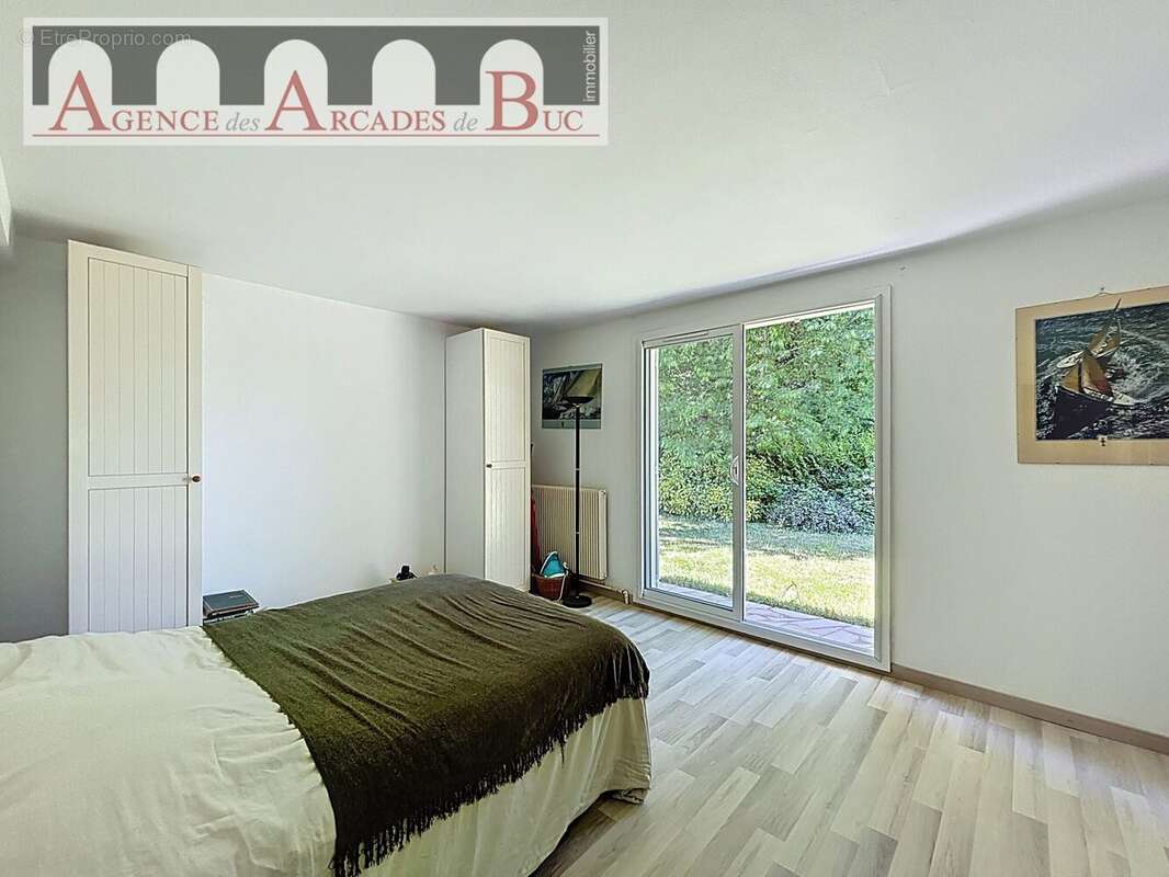 Suite parentale. - Maison à BUC