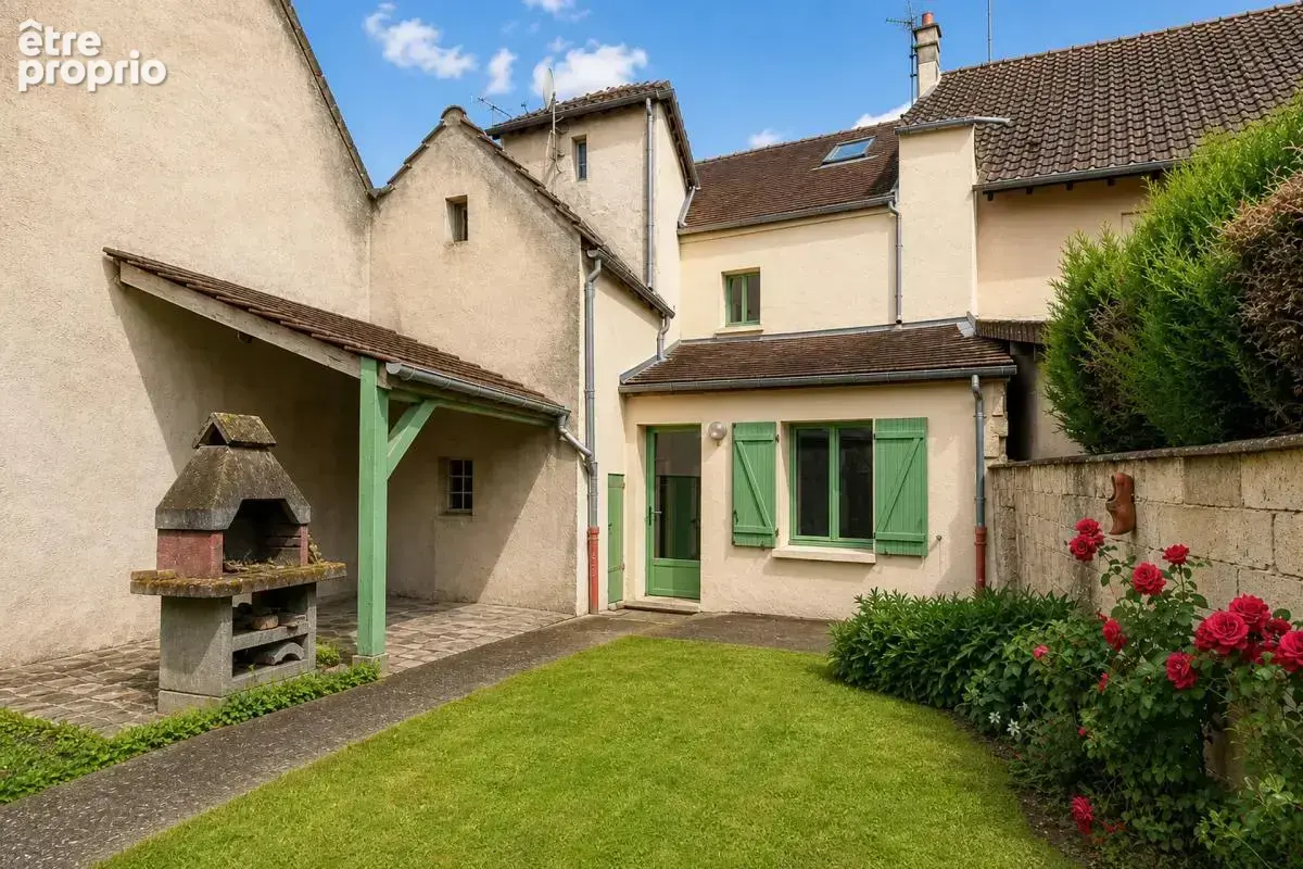 Maison de caractère avec jardin - 104 m2 - Villeneuve-le-Comte - photo 19
