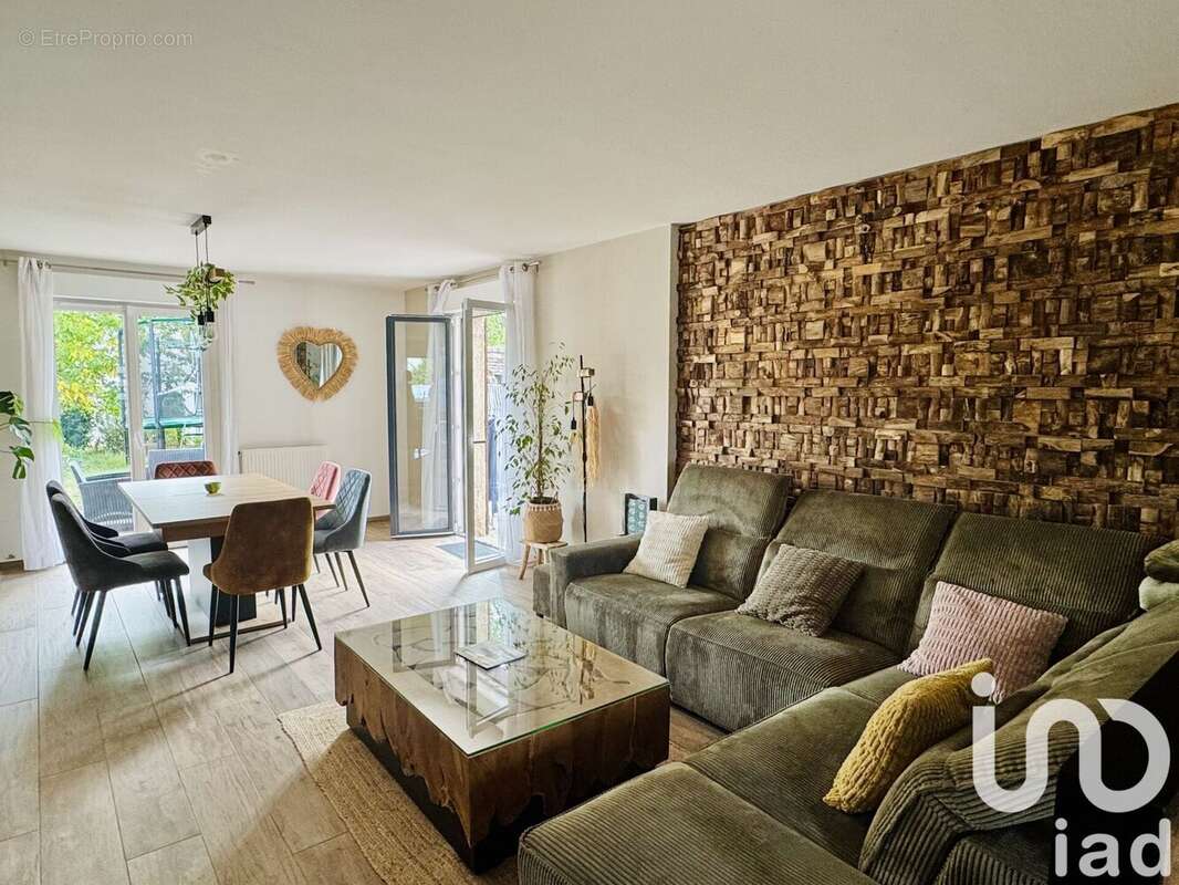 Photo 4 - Maison à SAINT-FARGEAU-PONTHIERRY