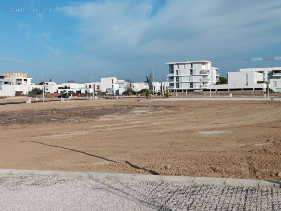 Terrain 350 m² à Marsillargues  - photo 2