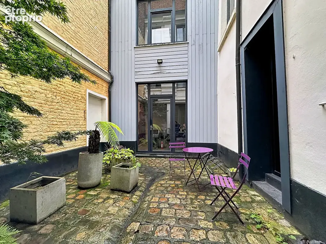 Vieux Lille - Hôtel particulier de 436 m² avec cour  intérieure à usage professionnel / Hôtel particulier / Co-living - photo 3