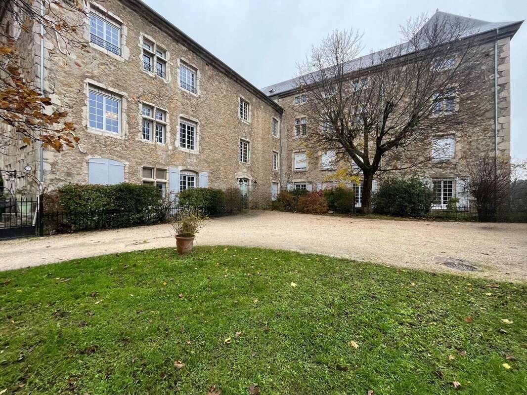 Appartement à VARCES-ALLIERES-ET-RISSET
