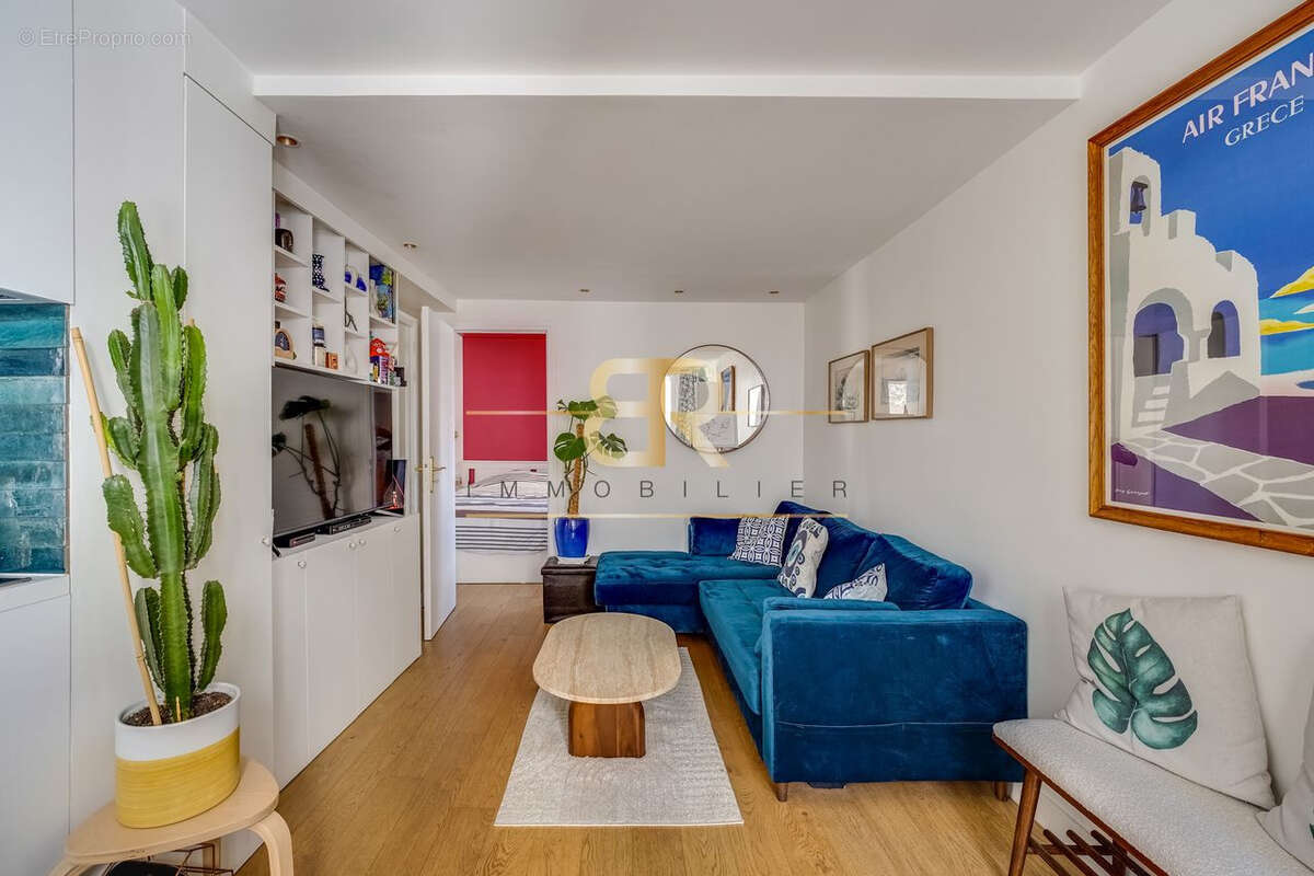 Appartement à PARIS-11E