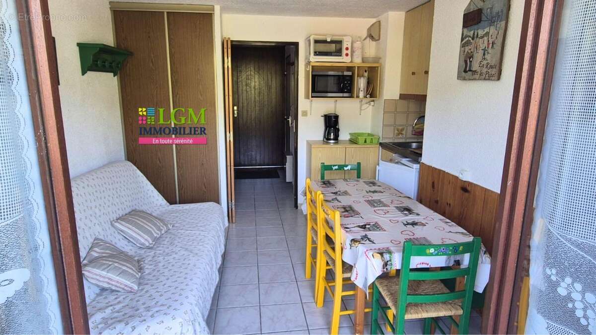 Appartement À Vendre - photo 3