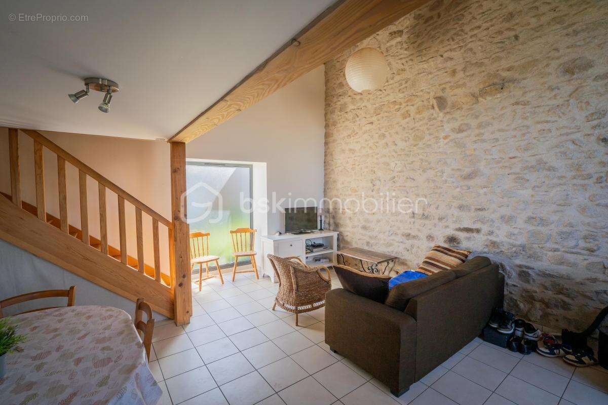 Maison à POUZOL