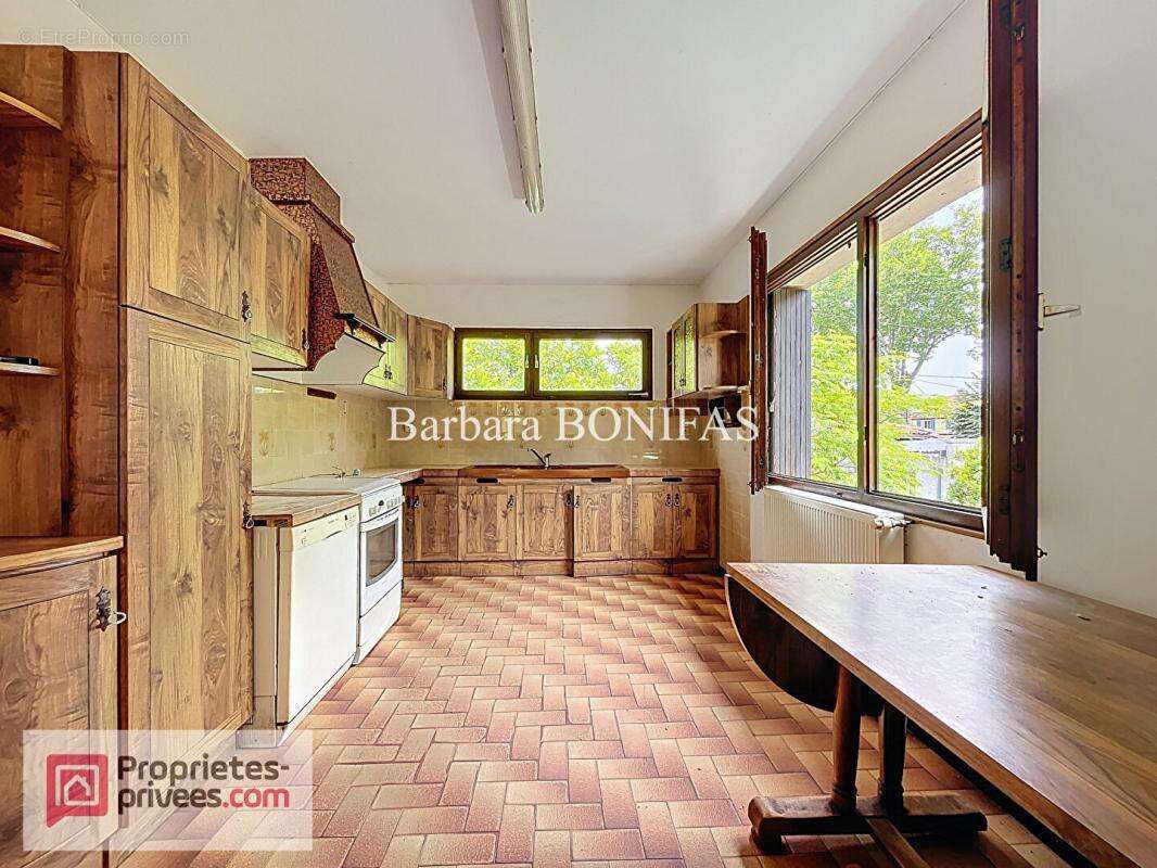 Maison à SAINT-SULPICE