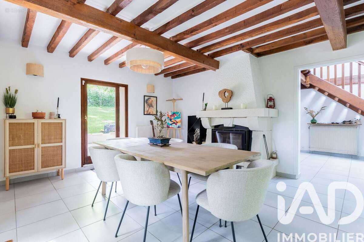 Photo 4 - Maison à LINAS