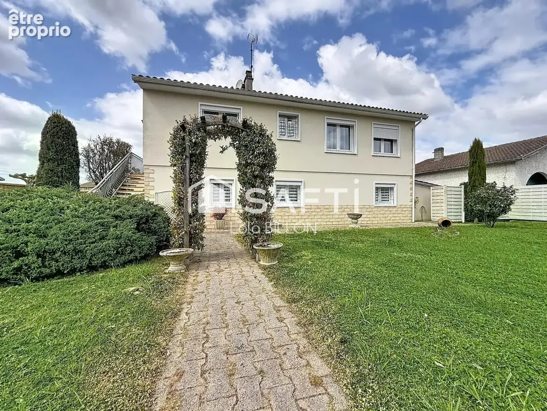 Photo 1 - Maison à SALLES