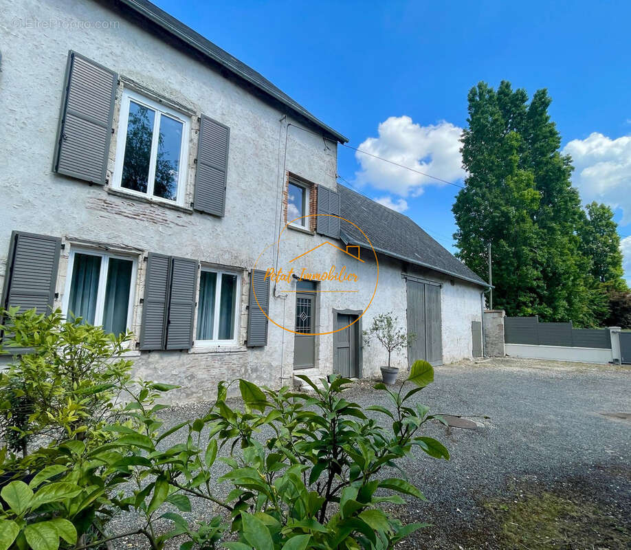 Maison à MEUNG-SUR-LOIRE